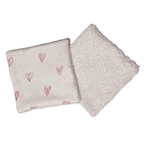 Vue recto-verso : tissu coton imprimé cœurs roses et face éponge blanche pour le soin de bébé.